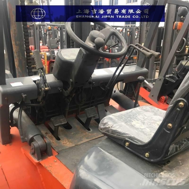 Heli H2000 50 Diesel Forklifts
