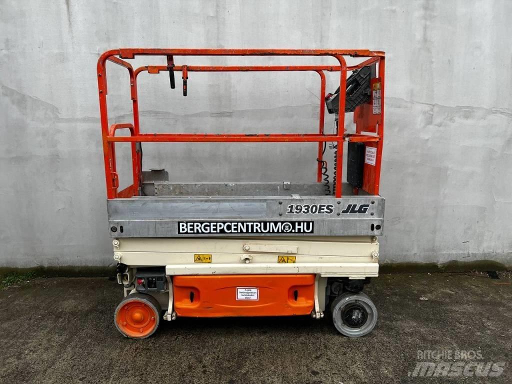 JLG 1930 ES Scissor Lifts