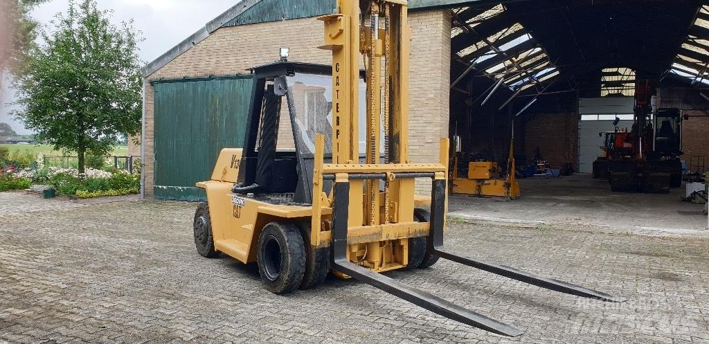CAT 12000 KG Diesel Forklifts