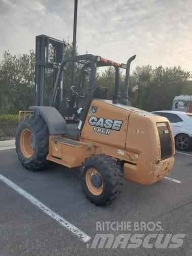 CASE 586H Rough Terrain Trucks