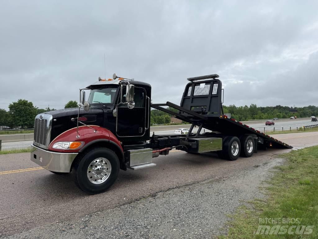 Peterbilt 348 Tow Trucks / Wreckers