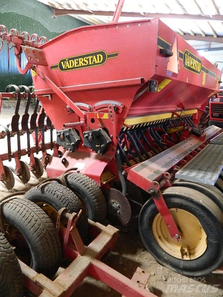 Väderstad Rapid400C Farm Drills