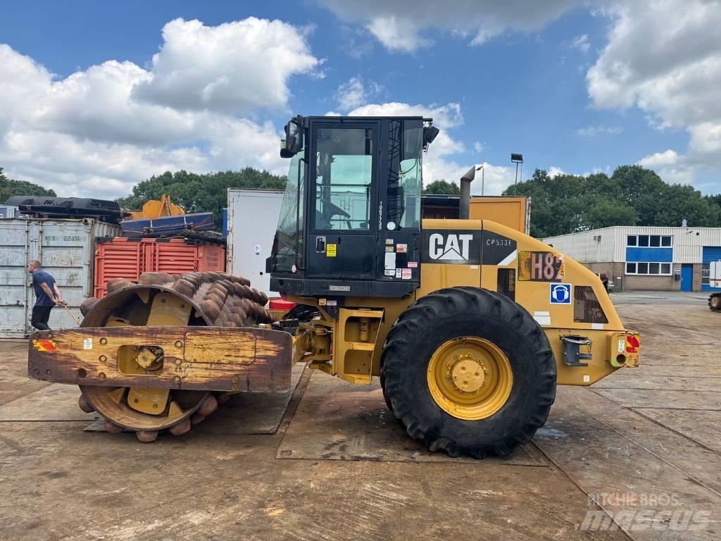 CAT CP 533 E Single drum rollers