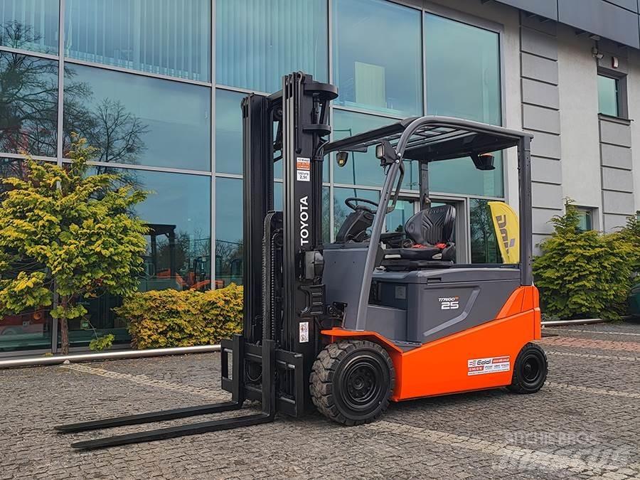 Toyota 8FBMT25 Electric Forklifts