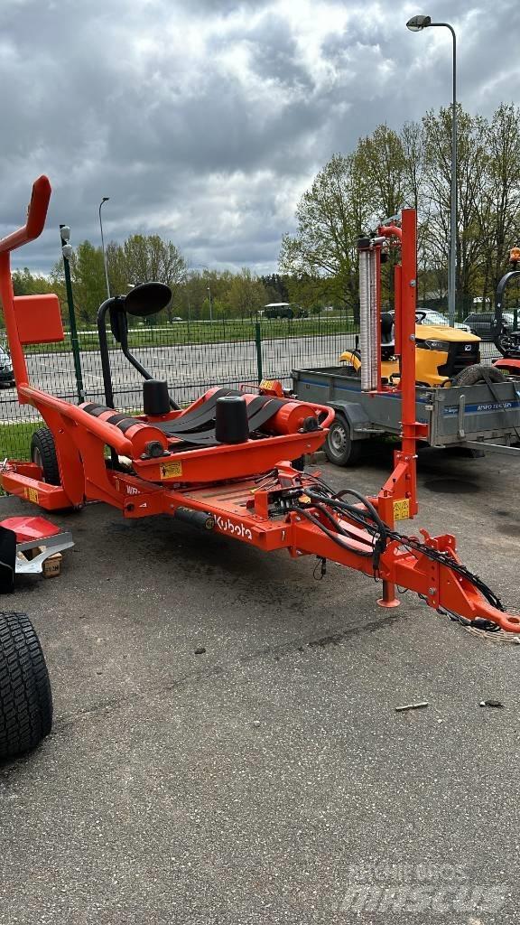 Kubota WR 1400M Bale Wrappers