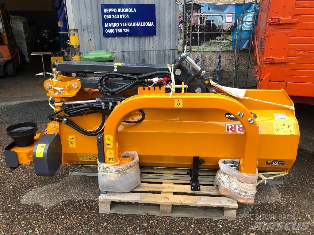 Ferri ZMTE-PRO 2000 Pasture Mowers And Toppers