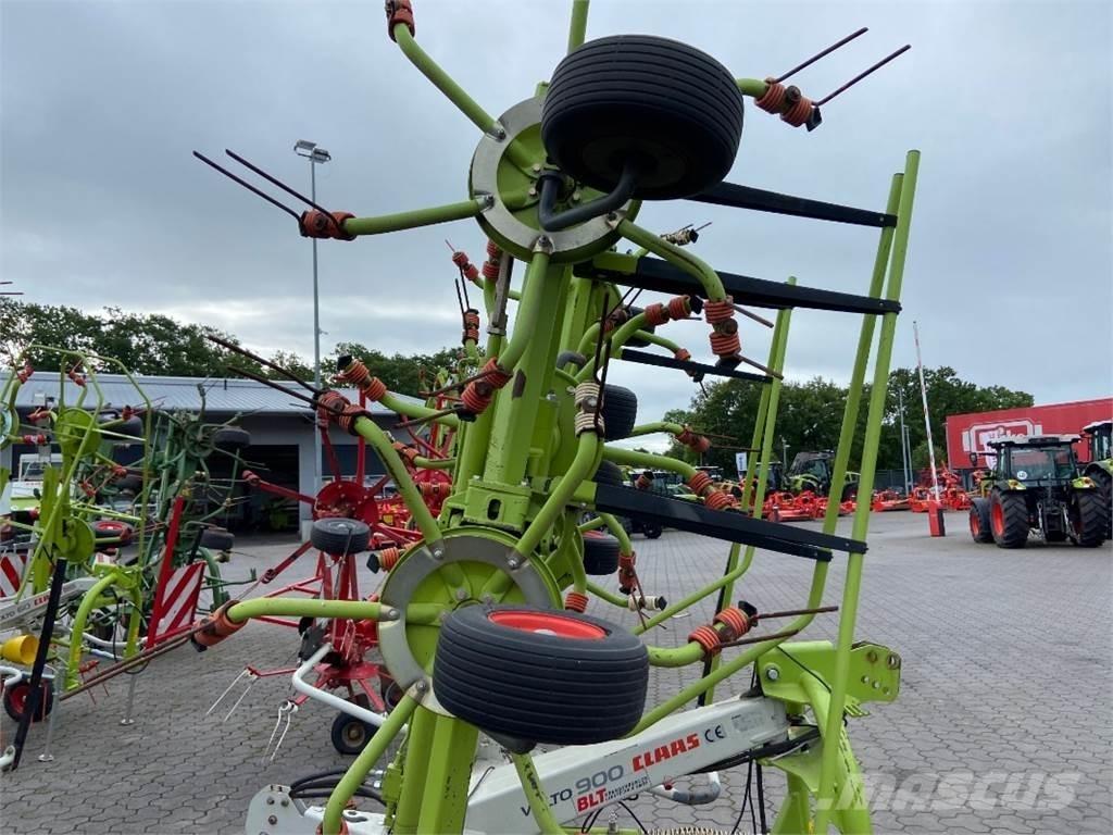 CLAAS Volto 900 Rakes and tedders