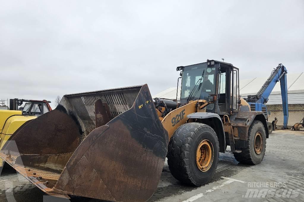 CASE 921 F Wheel Loaders