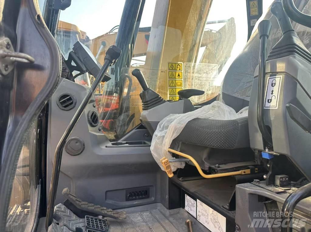 CAT 307.5 Mini Excavators <7t (Mini Diggers)
