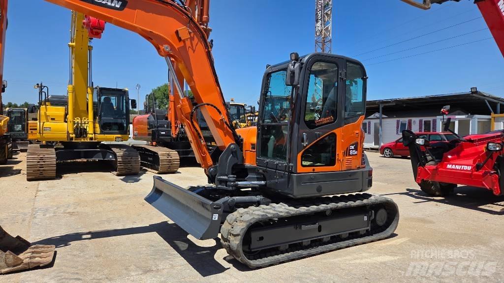 Doosan DX 85 Mini excavators  7t - 12t