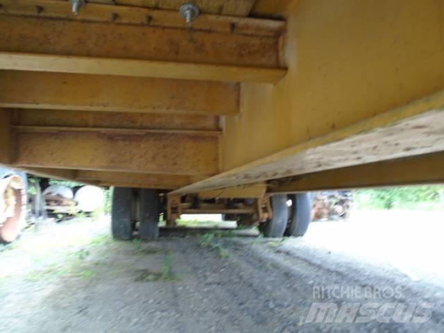 Belshe T102A Flatbed Trailers