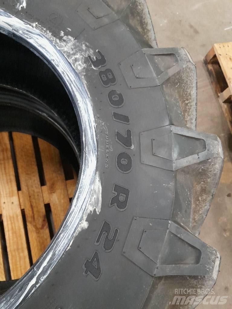 Trelleborg TM700 Tires, wheels and rims
