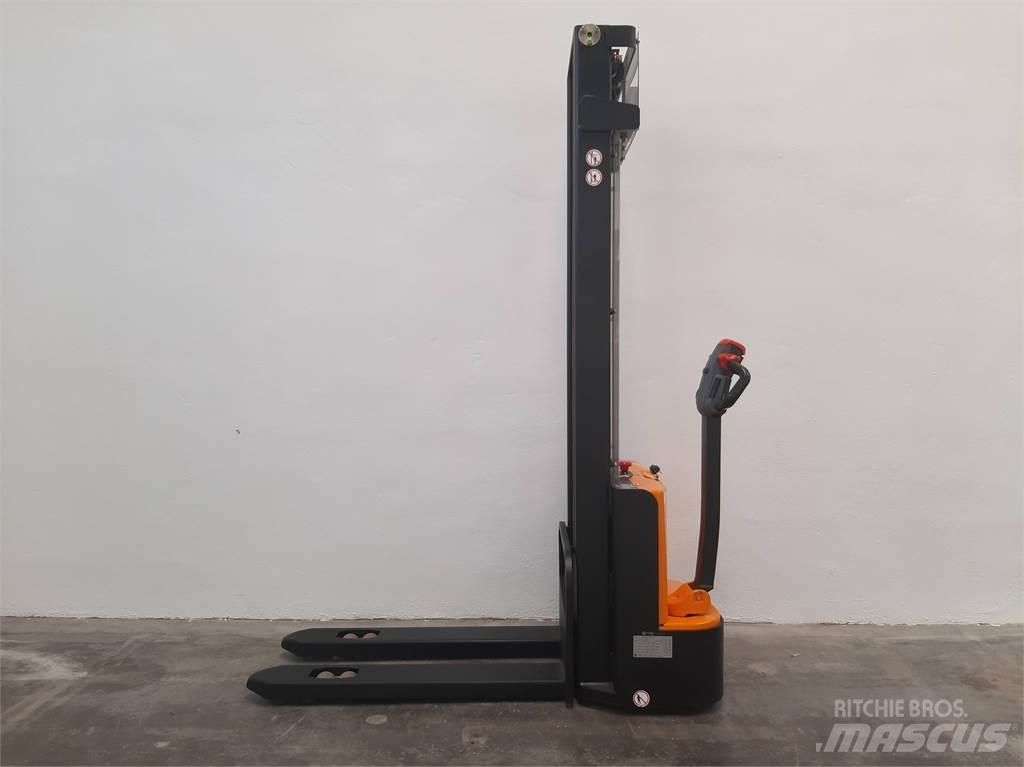  ES12 12ES 2S360 Pedestrian stacker