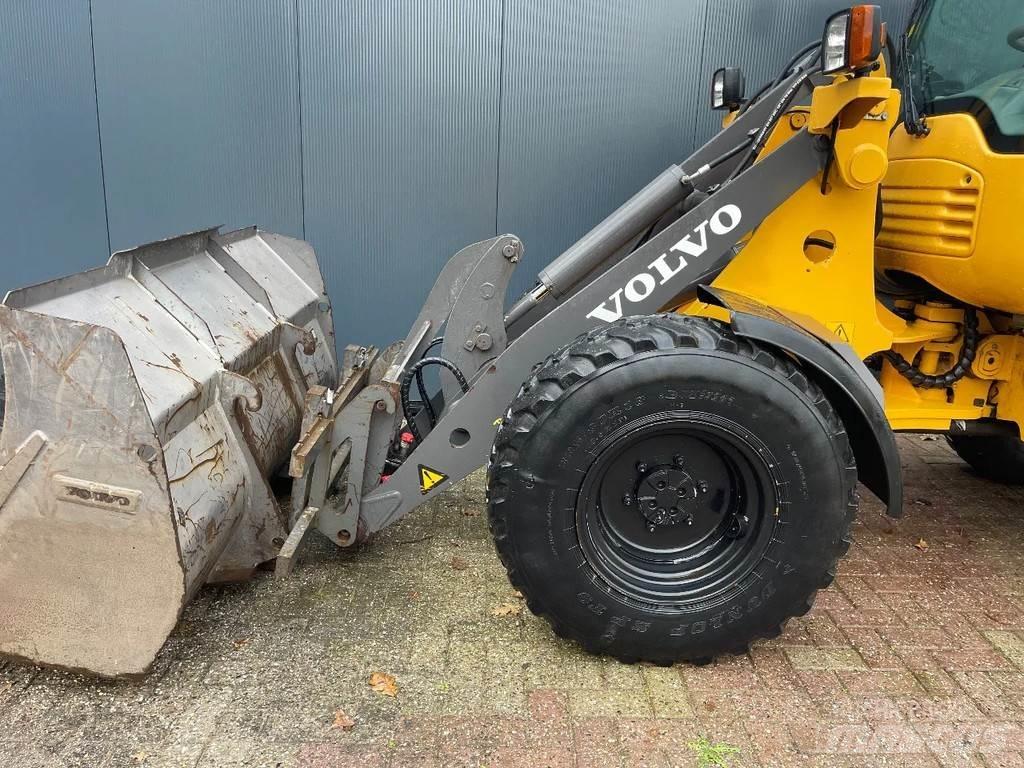 Volvo L25f Wheel Loaders