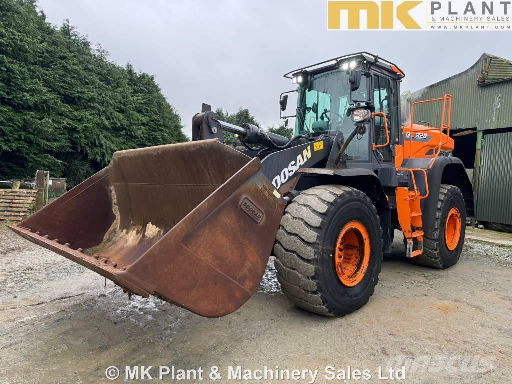 Doosan DL 320-7 Wheel Loaders