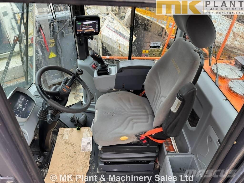 Doosan DL 320-7 Wheel Loaders
