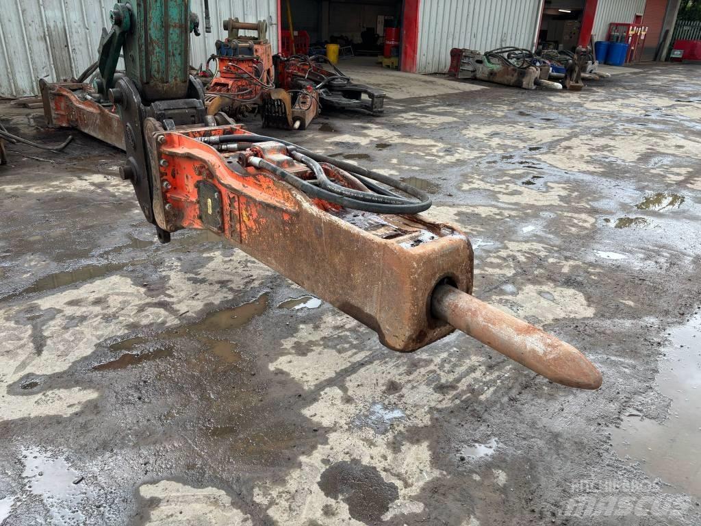 NPK GH 9 Hammers / Breakers