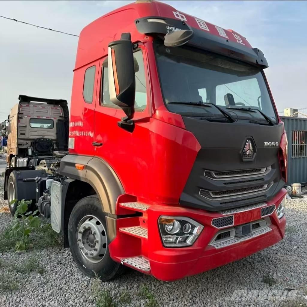 Howo 380 6x4 Conventional Trucks / Tractor Trucks