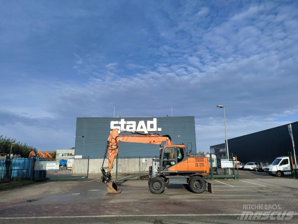 Develon DX170W-5 Wheeled Excavators