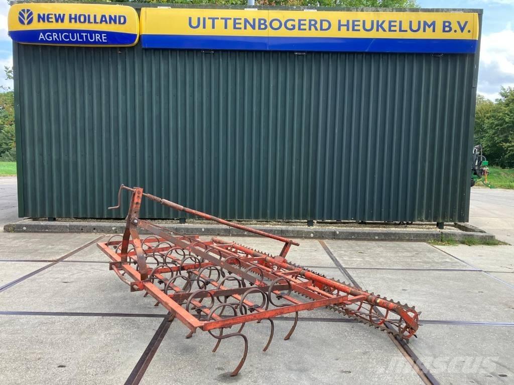 Kongskilde triltand Cultivators