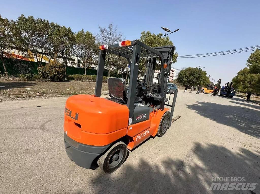 Heli CPC 30 Diesel Forklifts