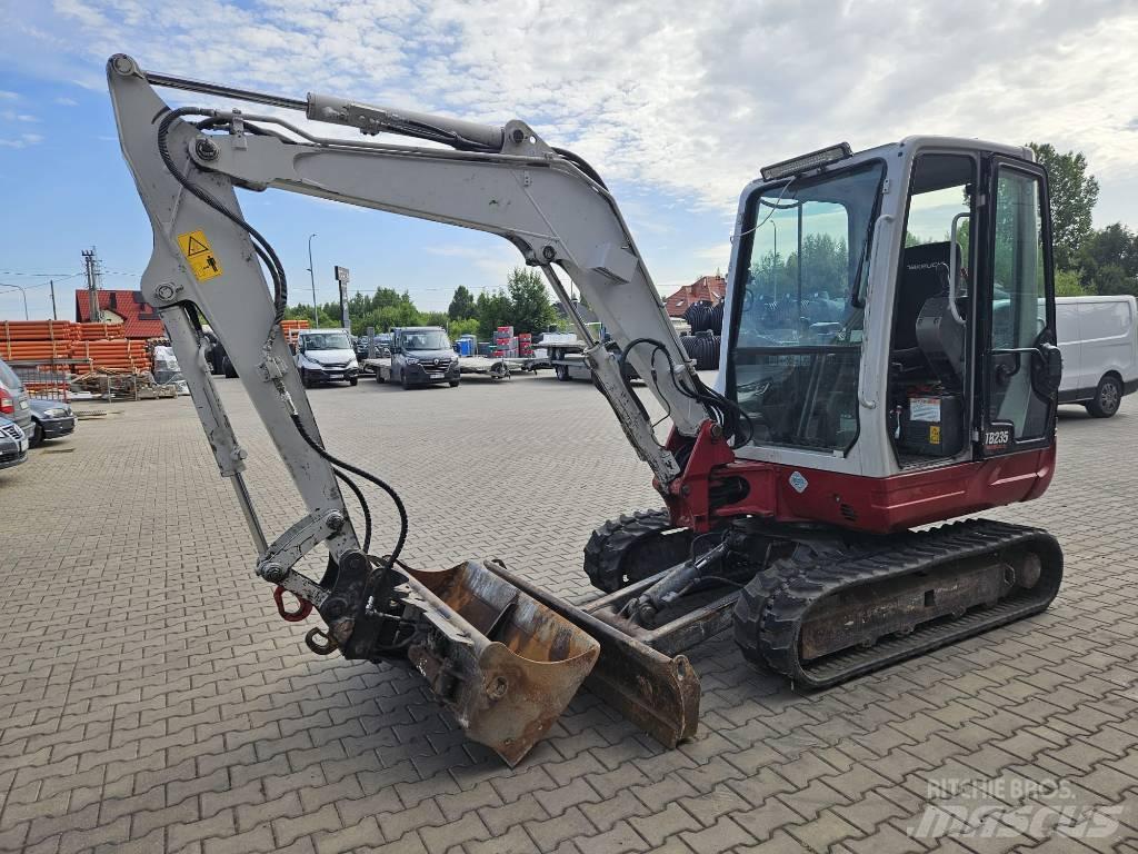 Takeuchi TB 235 Mini Excavators <7t (Mini Diggers)