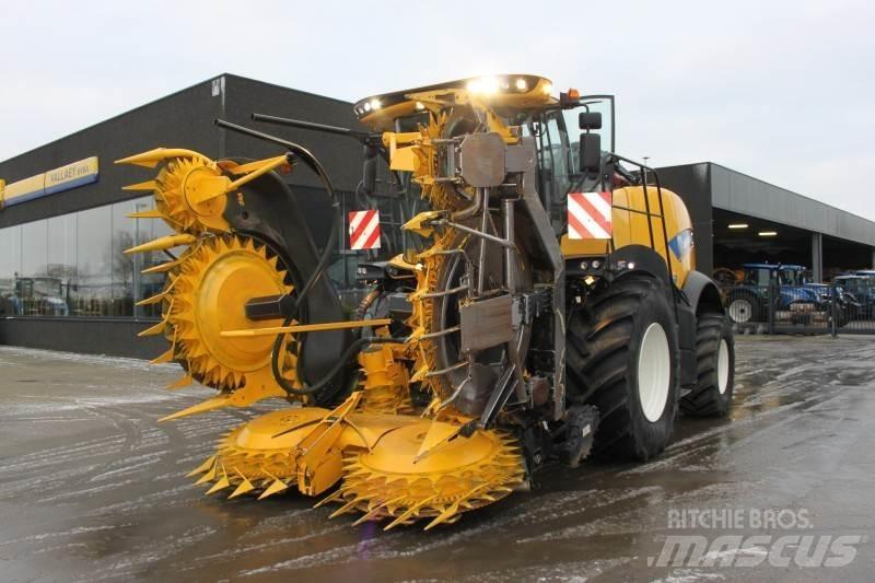 New Holland FR650 Foragers