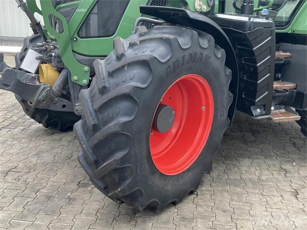 Fendt 514 Vario Tractors