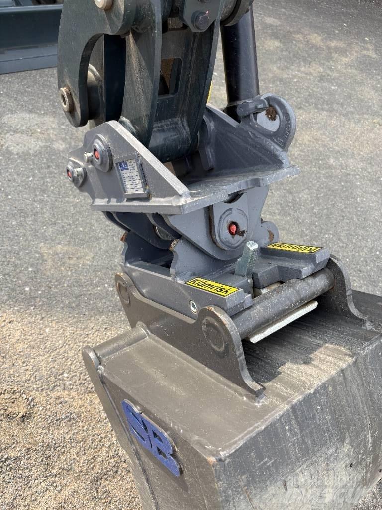 Hyundai HX 25 AZ Mini Excavators <7t (Mini Diggers)