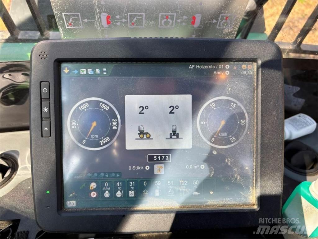 John Deere 1010 G Forwarders