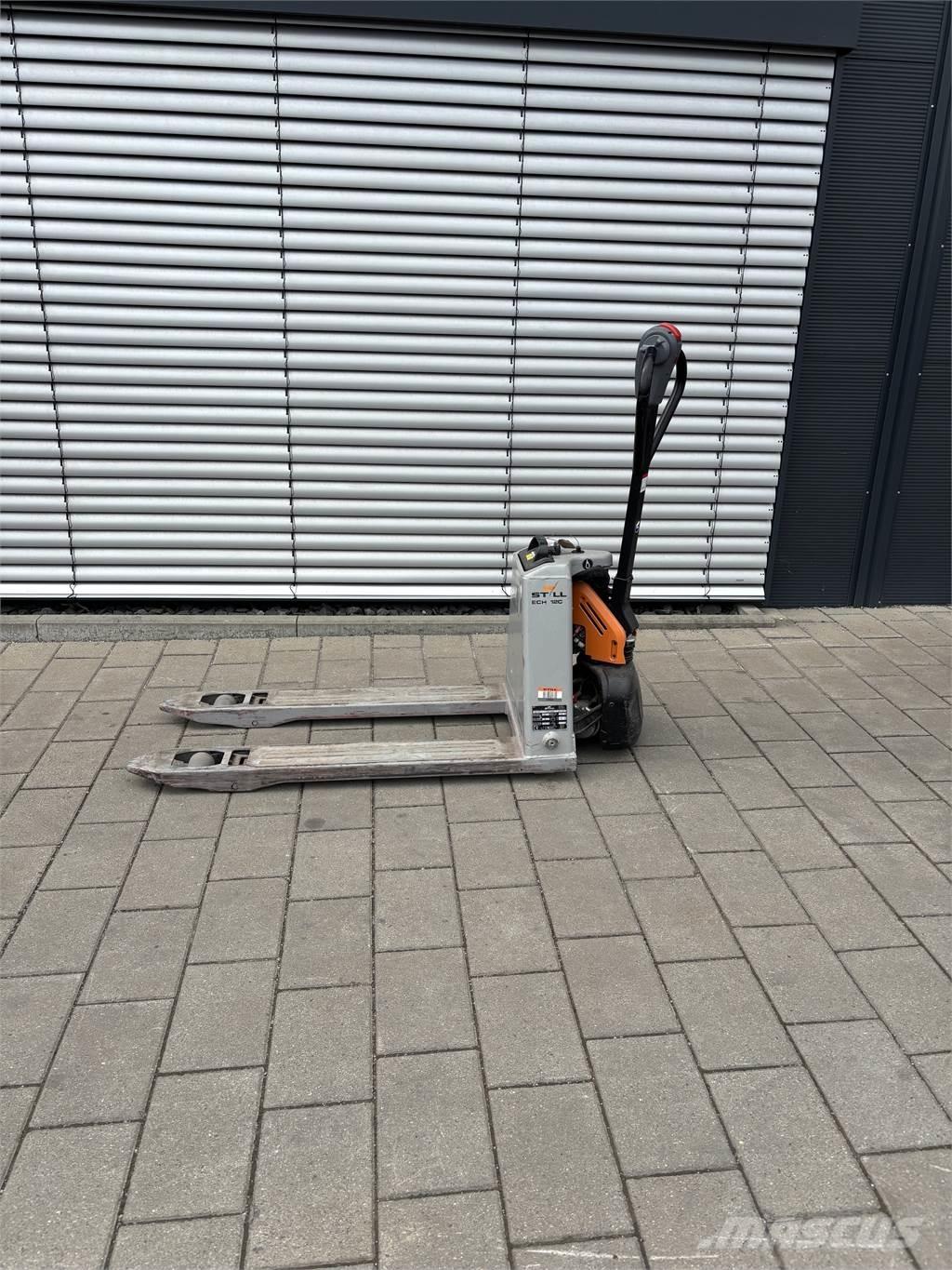 Still ECH12 Low lifter
