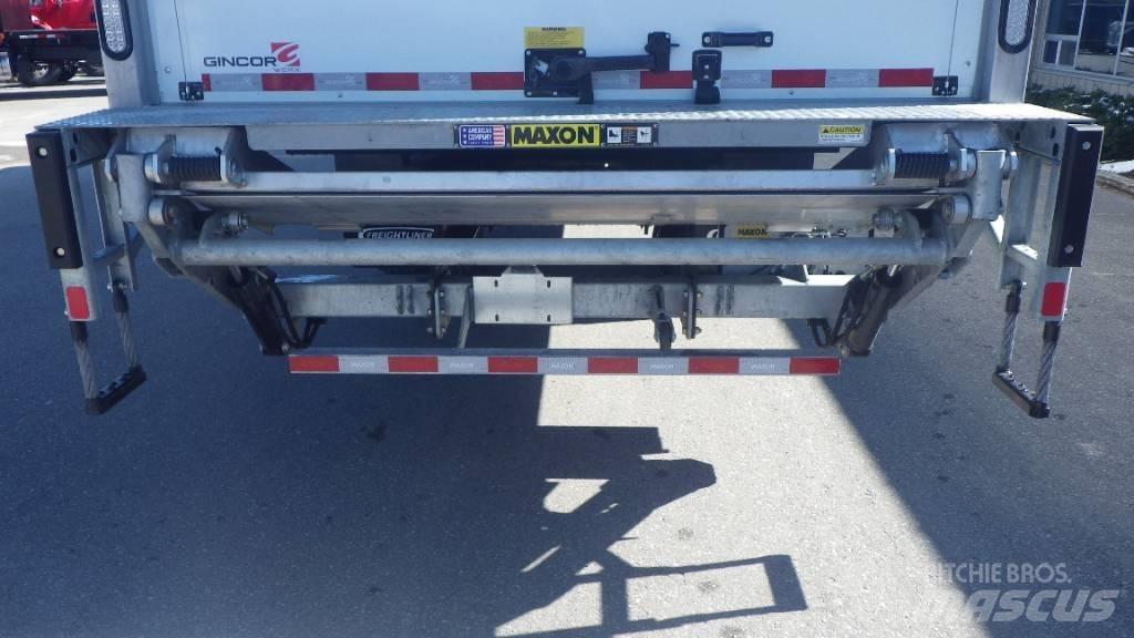 Freightliner M2 106 Box trucks
