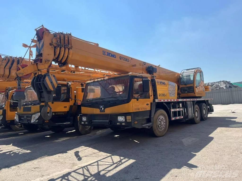 XCMG QY 25 K Mobile and all terrain cranes