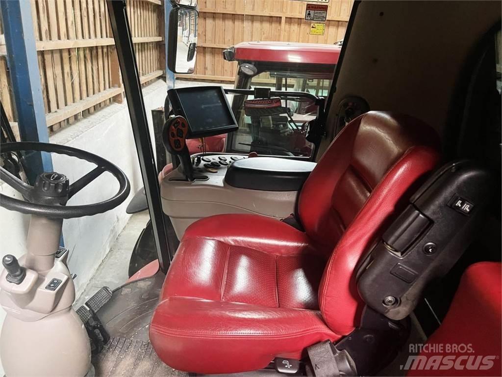 Case IH 9230 Combine Harvesters