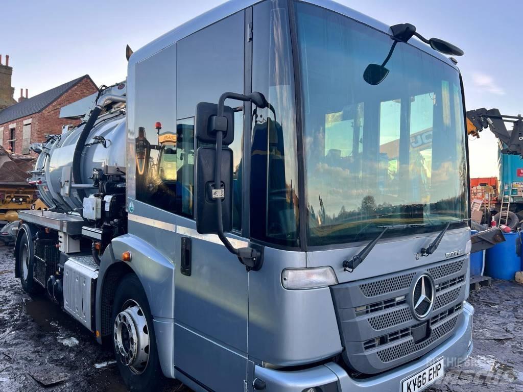Mercedes-Benz Econic Tank Trucks