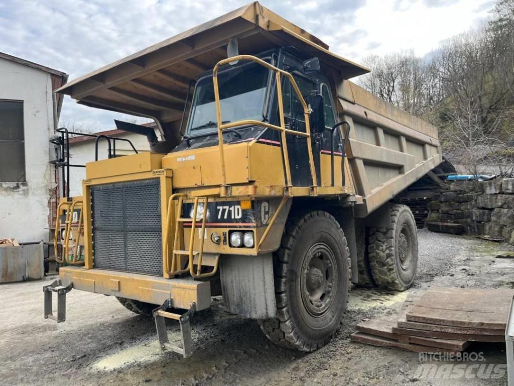 CAT 771D Rigid dump trucks