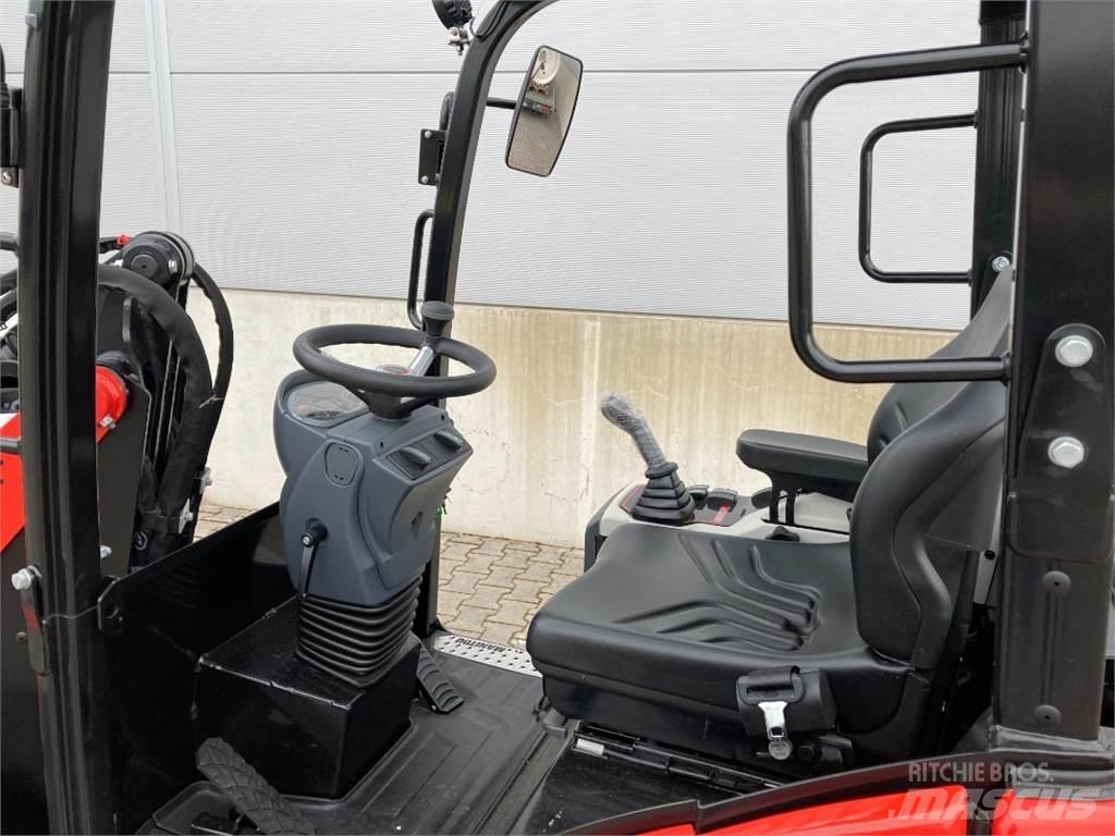 Manitou MLA 2-25 H Farm Equipment - Others
