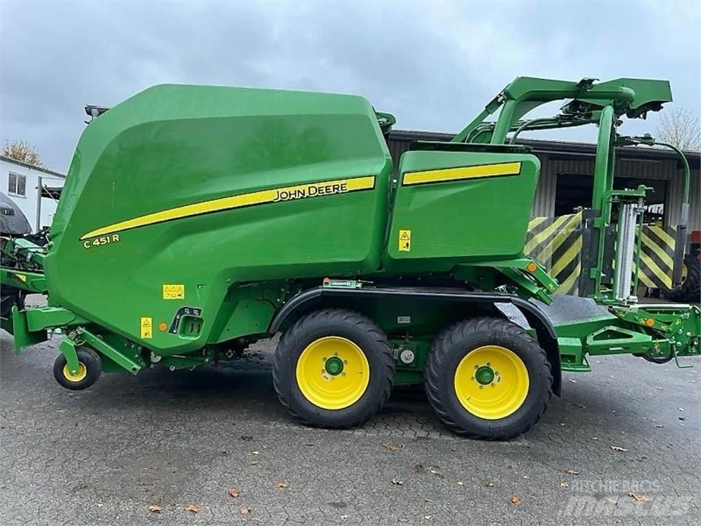 John Deere C451R Round Balers