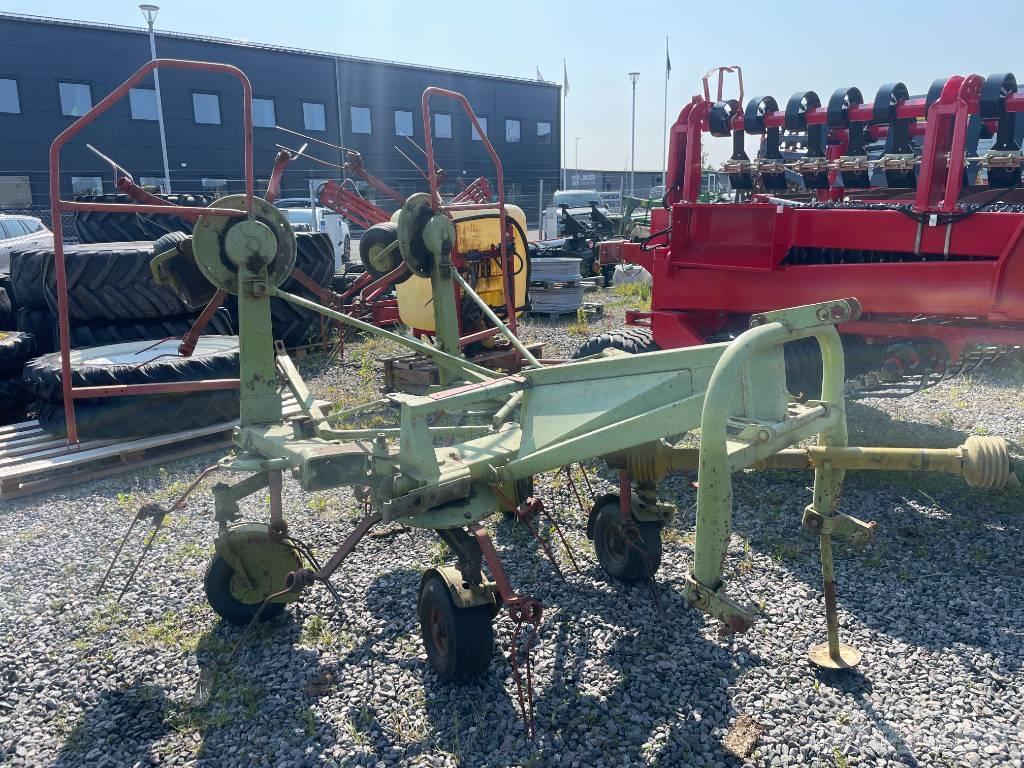 CLAAS W 600 Rakes and tedders
