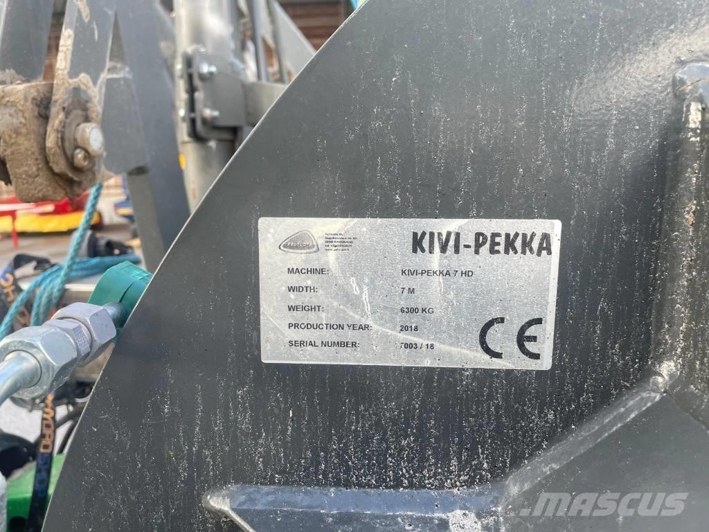 Kivi-Pekka 7 HD Stone Pickers