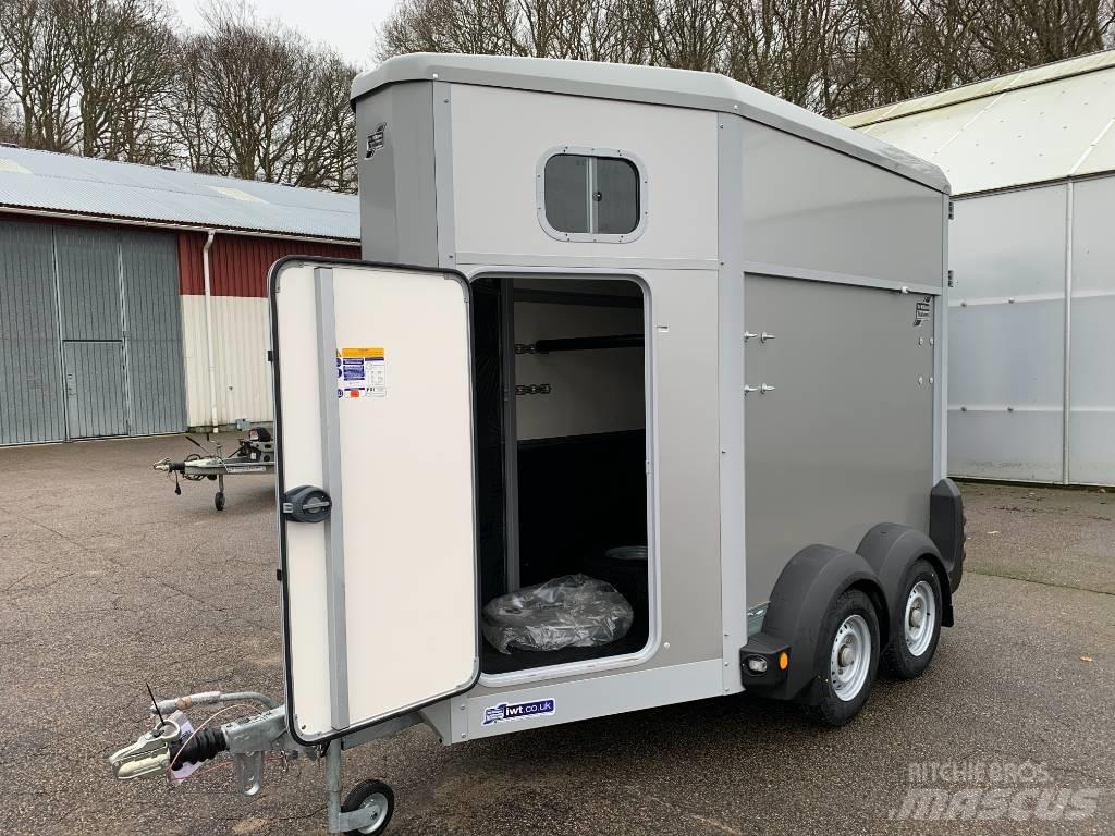 Ifor Williams HB403 Livestock Trailers