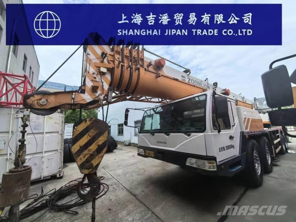 Zoomlion ZTC 800 V Mobile and all terrain cranes