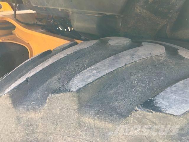 JCB 3CX AEC Backhoe Loaders