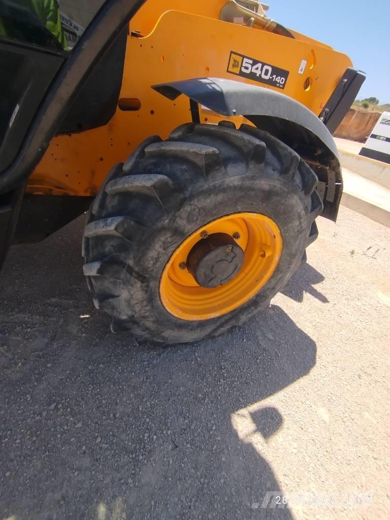 JCB 540-140 Telescopic Handlers