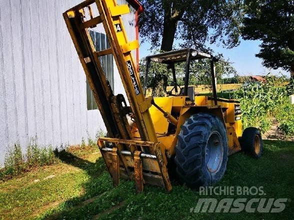 Load Lifter 2214-3 Rough Terrain Trucks
