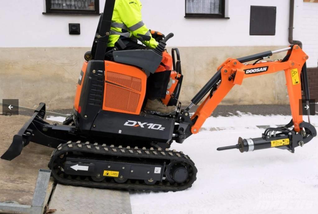 Develon DX10Z Mini Excavators <7t (Mini Diggers)