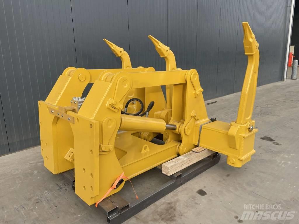Komatsu D85 Rippers