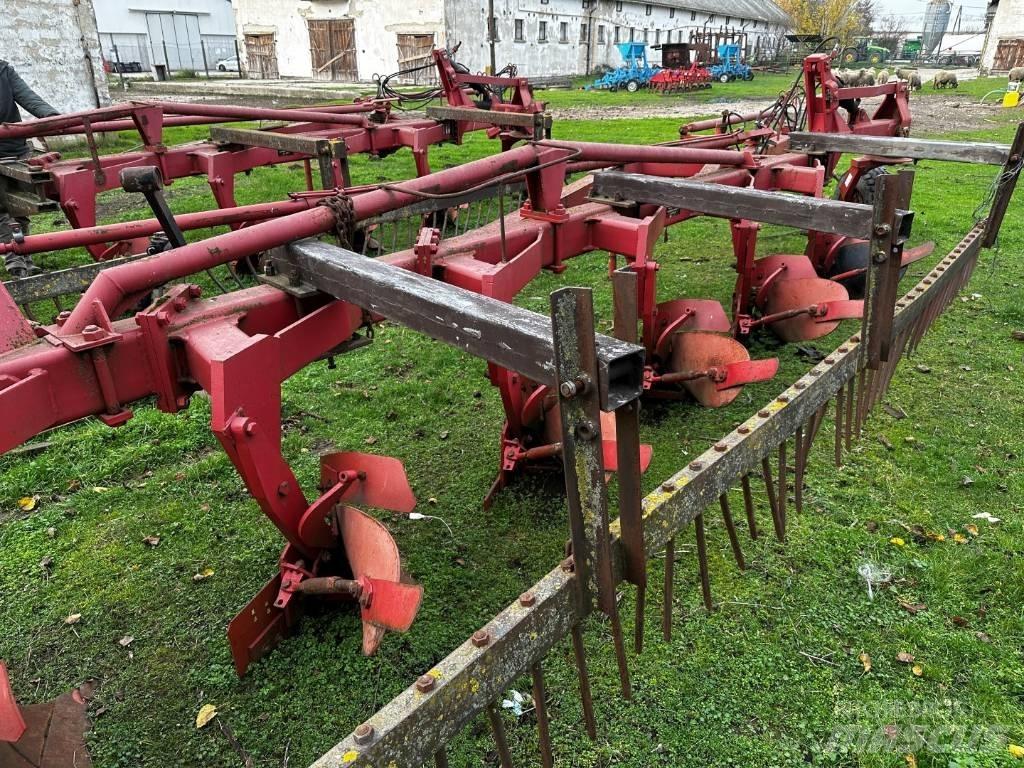 Kühne KRW 6 Plows