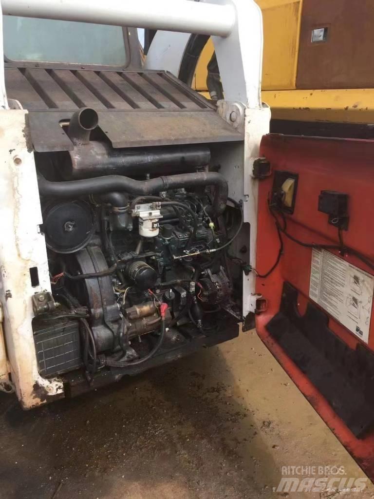 Bobcat S 300 Skid Steer Loaders