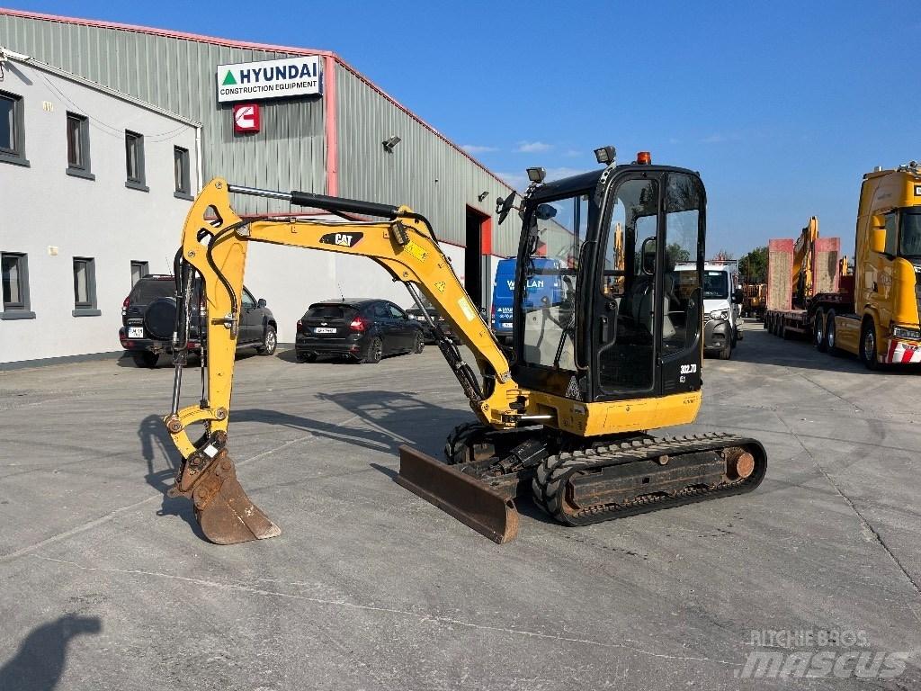 CAT 302.7 D CR Mini Excavators <7t (Mini Diggers)
